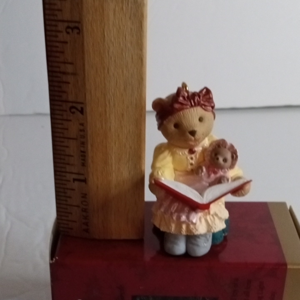 Hallmark Keepsake Ornaments, The Bearingers, Bearnadette Bearingers, - Picture 4 of 4